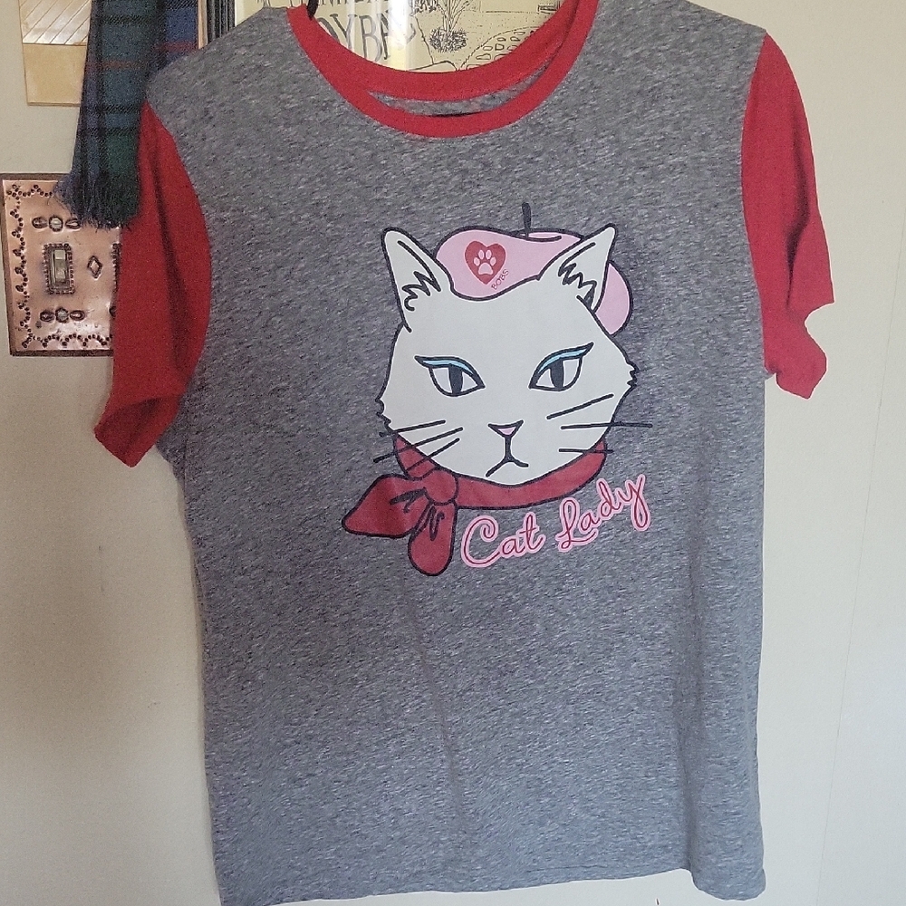 Gray and Red Cat Lady T-Shirt M